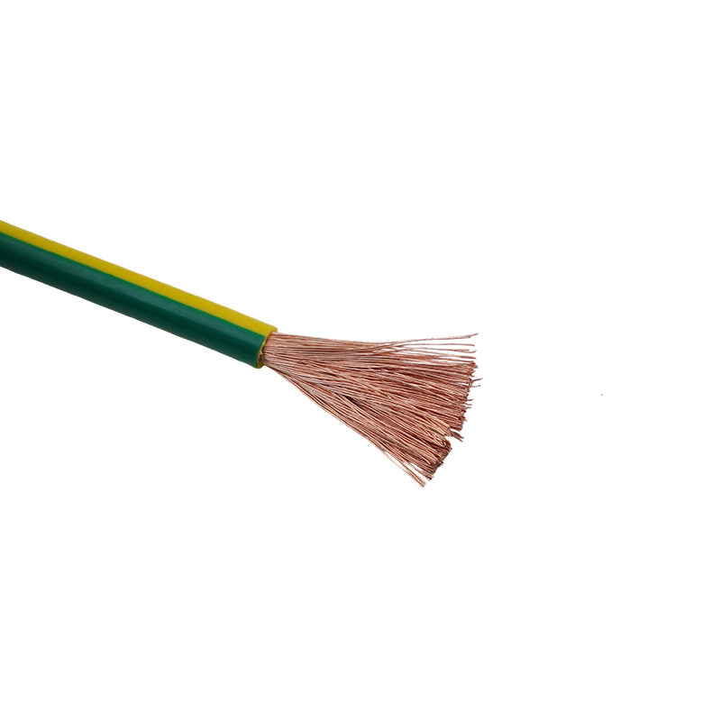 Elastyczny drut miedziany w izolacji PVC (H05VVC4V5-K 5G1.0)